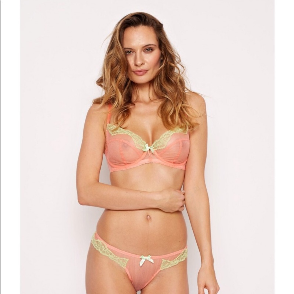 ✨SALE✨ NWT Heidi Agent Provocateur melon/mint
